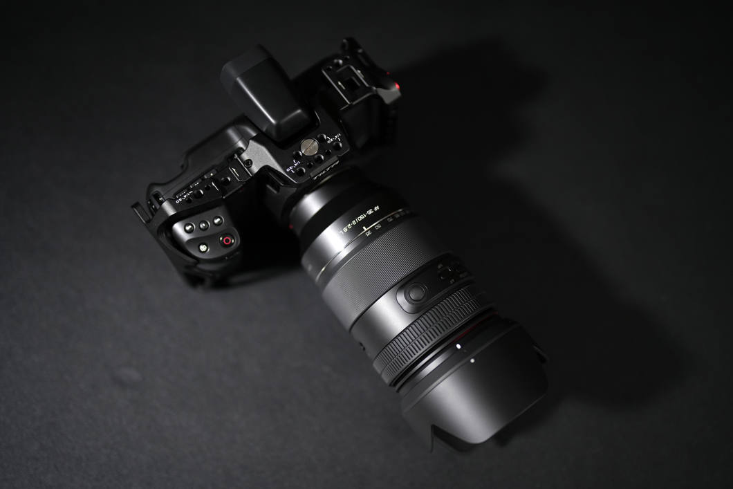 SAMYANG-AF-35-150mm-f2-2.8-L-mount-12
